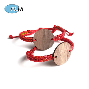 Carte RFID intelligente <span class=keywords><strong>en</strong></span> <span class=keywords><strong>bois</strong></span> personnalisée 125 kHz pour contrôle d'accès, serrure <span class=keywords><strong>de</strong></span> porte, hôtel écologique, carte RFID <span class=keywords><strong>en</strong></span> <span class=keywords><strong>bois</strong></span> fiable - Product Image 2