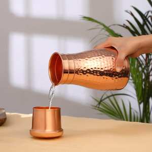 Bouteille d'eau en cuivre recommandée par les instructeurs de yoga – Vaisselle d'hydratation pour les cours en studio, la méditation et le bien-être - Product Image 5