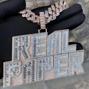 จี้เพชรโมอิสซาไนต์แบบกำหนดเอง สไตล์ฮิปฮอป VVS ประดับเพชรเต็มตัว  จี้ตัวอักษรเงินแท้ 925  จี้เพชรโมอิสซาไนต์สั่งทำ - Product Image 5