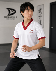 DRAVELLE T-shirt d'entraînement d'arts martiaux unisexe blanc à col en V avec bordure rouge, haut respirant en polyester - Product Image 4