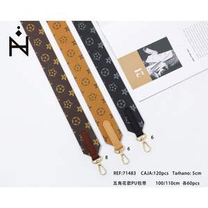 Ceinture en PU à motif floral pentagonal 5CMK1323, colorée, avec chaîne pour sac, ceinture en plastique au design élégant - Product Image 1