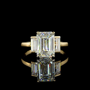 Anillo de Compromiso con Tres Diamantes Cultivados en Laboratorio con Corte Esmeralda, Diamantes Laterales Baguette, Certificado IGI, Chapado en Rodio, 10K, 14K, 18K, para Fiesta - Product Image 1