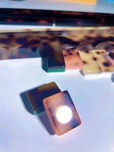 Fichas de Mahjong Acrílicas Luminosas con LED, Piezas Cuadradas Iluminadas, Patas Metálicas Plegables, Diseño de Tortuga, Juego de Mesa para 4 Jugadores - Product Image 1
