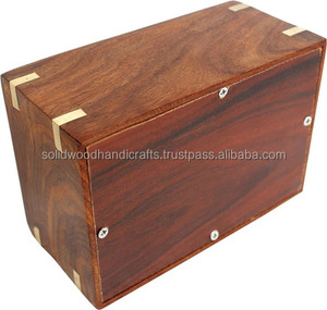Wooden Urn Box for <b>Pet</b> <b>Ashes</b> Wood Cremation Urns for Cat and Dog <b>Ashes</b> <b>Keepsake</b> Urns at Low Price - Product Image 3