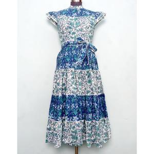 Vestido largo casual acampanado de algodón con estampado floral y cuello mandarín, de manga corta y cintura natural, para mujer, venta al por mayor - Product Image 1