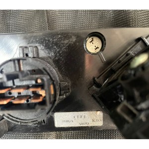 ชิ้นส่วนรถยนต์มือสองใช้ได้กับ Kia แผงควบคุมสภาพอากาศ, แผงควบคุมฮีตเตอร์แผงควบคุม A /c CT-F /l hbqa A0153 LHD - Product Image 1