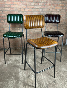 Ensemble de bar d'angle en teck massif rustique avec tabourets de bar rembourrés, intérieurs de luxe faits à la main, écologiques et durables - Product Image 3