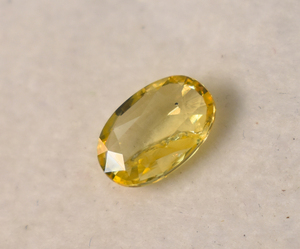 Zafiro amarillo natural ovalado de 1.45 quilates 9X5.7X2.7 mm, zafiro amarillo suelto para la fabricación de joyas - Product Image 3