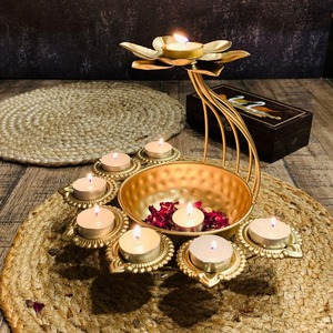 Bol Urli en métal haut de gamme, décoratif, pour bougies flottantes, finition laiton, Urli pour fleurs aquatiques, pour la maison, le temple, la décoration de mariage - Product Image 3