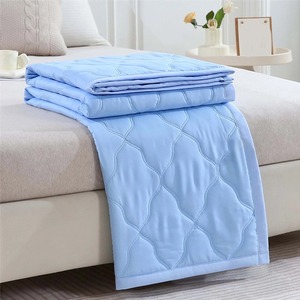 Vintage <b>Bedding</b> <b>Quilts</b> Hotel Anti-Bacterial Eco-Friendly High Quality Handmade All-Season Made Pakistan OEM/ODM - Product Image 1
