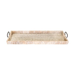 Bandeja Decorativa Rectangular de Fibra Vegetal con Asas Metálicas, Diseño Bohemio Tejido a Mano - Product Image 1