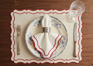 Ensemble de sets de table et serviettes en lin brodés sur mesure, bordure double festonnée rouge, style traditionnel, lavable, pour la maison et les fêtes, vente en gros - Product Image 4