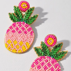 Pendientes Clásicos Boho 163 Hechos a Mano con Cuentas de Semillas de Algodón Indio, Bordado Artesanal de Mariposas, Accesorios de Moda Ligeros con Cristales - Product Image 1