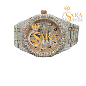 Reloj de Lujo con Esfera Árabe Personalizada, Completamente Adornado con Diamantes Moissanite, Estilo Antiguo, Acero Inoxidable, Sara Jewels, Cuarzo, Superventas - Product Image 1