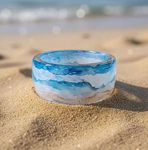 Brazalete de Resina Premium, Ligero y Cómodo de Usar, Artístico y Elegante, Color Azul Océano, Personalizable - Product Image 3