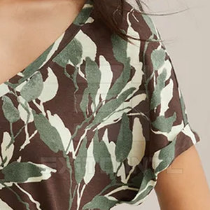 Camiseta de Poliéster Transpirable y Ecológica para Mujer 2026, Estampada, Corte Regular, Secado Rápido, Alta Calidad, Personalizable - Product Image 4