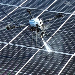 โดรนทำความสะอาดอัจฉริยะประสิทธิภาพสูงสำหรับงานอุตสาหกรรม พร้อมระบบหลบหลีกสิ่งกีดขวาง สำหรับการบำรุงรักษาหลังคาอาคาร - JIUSI D15R - Product Image 1