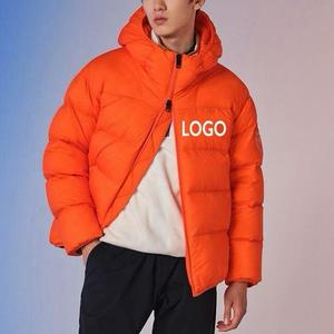 เสื้อแจ็คเก็ตพัฟเฟอร์กันลมสำหรับผู้ชาย สีดำ มีฮู้ด ใส่ได้ในฤดูหนาว แบบลำลอง หนา มีซิปด้านหน้า พร้อมโลโก้ - Product Image 6