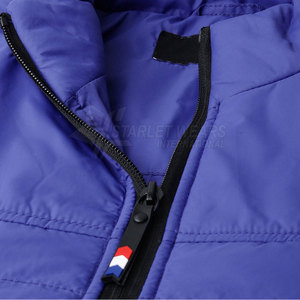 Veste matelassée en toile pour homme de haute qualité à bas prix avec col montant et logo sur le devant, couleur et design personnalisés, veste d'hiver - Product Image 6