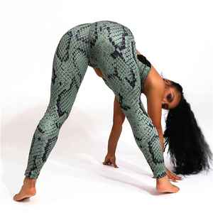 Ropa de Yoga y Fitness 2025 con Logotipo Personalizado, Conjunto de Yoga de Tallas Grandes para Mujer, Ropa Deportiva, Conjunto de Yoga Sublimado para Correr - Product Image 5
