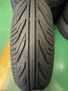 Neumático para Scooter KUMA K211, Sin Cámara, TT, 10-17 Pulgadas, Alto Agarre, Rendimiento Estable, Mercado del Sudeste Asiático - Product Image 2