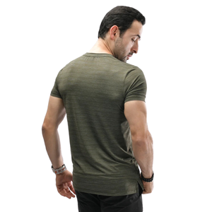 T-shirt de compression pour homme Olive personnalisé, séchage rapide, entraînement en salle de sport, course à pied, fitness, athlétique, manches courtes, performance - Product Image 2