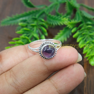 แหวนเงินแท้ 925 ประดับพลอยอเมทิสต์ธรรมชาติทรงกลมแบบคาโบชอง สีม่วง สำหรับผู้หญิง ของขวัญคริสต์มาส - Product Image 5
