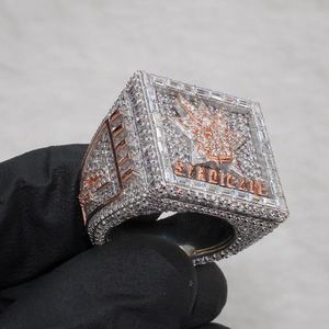 Anillo de Plata de Ley 925 con Incrustaciones de Diamantes Moissanite VVS, Chapado en Rodio, Corte Brillante y Baguette, Estilo Hip Hop - Product Image 3