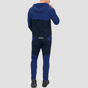 Vêtements de sport unisexes de haute qualité en gros, coupe-vent unisexe, vestes coupe-vent à fermeture éclair pour adultes, services OEM - Product Image 3