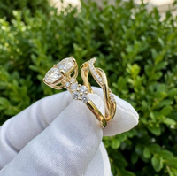 Anillo de Compromiso con Diamante Cultivado en Laboratorio, Corte Princesa, 0.70-0.90 CTW, Exclusivo de Sparkledge Creation, E VVS2, Plata Chapada en Oro