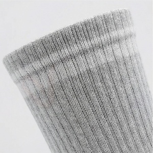 Chaussettes pour hommes, couleur unie, tricotées, respirantes, en coton et élasthanne, style sport, usage quotidien, été - Product Image 4
