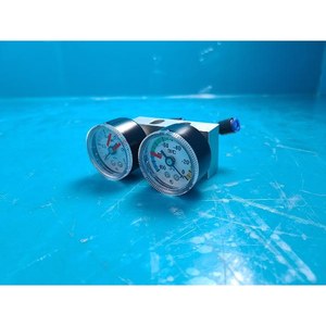 SMC G36-2-02+G46-2-02-V GAUGE-ASSY ชุดเกจวัดแรงดันลมแบบนิวแมติก ใช้แล้วตามสภาพเดิม อะไหล่อุปกรณ์เซมิคอนดักเตอร์ยี่ห้อเลกาซี - Product Image 1
