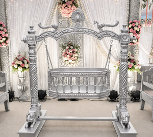 Cuna de madera tradicional para bebés, ideal para eventos. Compre una Jhula hecha a mano para el hogar. Columpio dorado personalizado para ceremonia de bautizo. - Product Image 6
