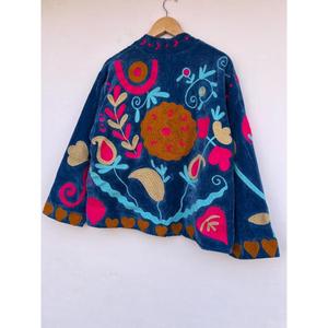 Chaqueta de Algodón con Bordado Suzani, Estilo Bohemio, para Invierno, con Detalle de Botones, para Mujer, Talla Única, Regalo Étnico para Bodas - Product Image 6
