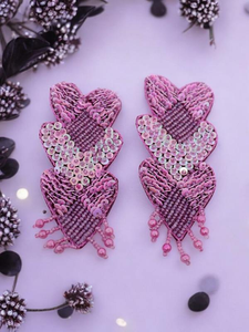 Pendientes Bordados a Mano con Cuentas para Mujeres y Niñas de la India por MD HANDICRAFTS - Product Image 4