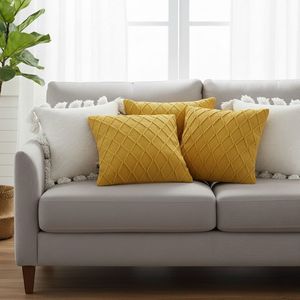Juego de Fundas de Almohada de Punto con Diseño de Diamantes Amarillos y Pompones Blancos, 5 Piezas, Fundas Decorativas Brillantes para Sofá y Cama - Product Image 3