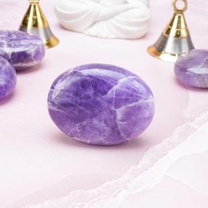 Piedra de Palma de Amatista Natural Pulida, Gema de Cristal Morado, Piedra de Bolsillo para Aliviar el Estrés, Proveedor Mayorista a Granel para Regalos y Meditación - Product Image 3