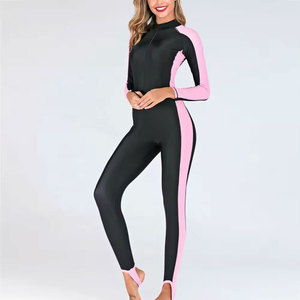 Combinaison de bain intégrale en néoprène pour femme, noire et jaune, à manches longues, taille haute, séchage rapide, coupe ajustée - Product Image 5