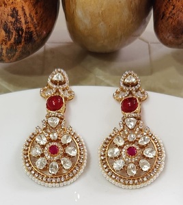 Impresionantes Pendientes de Moissanita Chapados en Oro de Latón de Primera Calidad para Mujeres y Niñas, Colección de Moda para Fiestas - Product Image 4