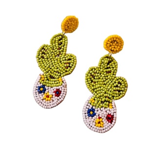 Premium Bloom Plant Design Handcraft Perlé Drop Dangle Broderie Boucles D'oreilles Élégant Mignon Bijoux À La Mode Par Hiba Enterprises - Product Image 1