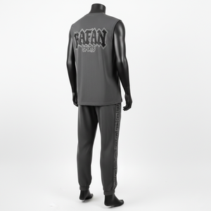 Conjunto de pantalón y camiseta sin mangas para mujer, jersey premium de algodón y poliéster de 200 GSM, gris oscuro con panel lateral y logo de diamantes de imitación. Conjuntos para mujer. - Product Image 5