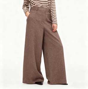 Pantalon large marron pour femme, taille haute, coupe ample, longueur intégrale, couleur unie, style minimaliste, fermeture boutonnée, tissu en laine, idéal pour l'automne - Product Image 2