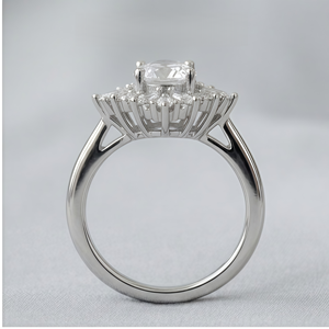 Anillo de cóctel unisex de latón con incrustaciones de circonita en forma de paz, engaste de garra, chapado en rodio, estilo glamuroso para compromiso - Product Image 3
