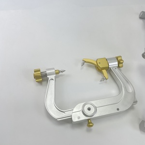 Altomme <b>Instruments</b> Bone Surgical Head Clamp Retractor Stainless Steel Manual <b>Neurosurgery</b> Cranial Surgical <b>Instrument</b> Ergonomic - Product Image 5