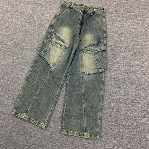 Pantalon cargo en denim délavé à taille haute pour homme, coupe ample, style décontracté avec grandes poches, idéal pour l'automne - Product Image 4