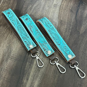 Correa de Cuero Genuino de Vaca Clásica y Resistente para Llaves, Estilo Retro, con Herramientas Decorativas, Color Turquesa, para Unisex - Product Image 6