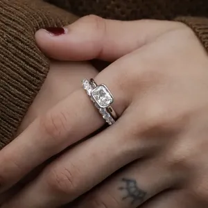 1.0CT Radiant Cut Labgrown Diamond Half Bezel East West <b>Ring</b> Vintage Style <b>Ring</b> Minimalist Diamond <b>Ring</b> From <b>Indian</b> Supplier. - Product Image 5