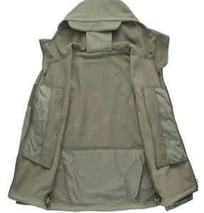 Chaqueta Casual de Invierno para Hombre, Diseño Moderno, Ligera, con Cierre, Cuello Alto, Logotipo Frontal, Protección Táctica para Exteriores - Product Image 3