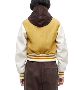 Chaqueta Varsity de Mujer de Alta Calidad con Mangas de Cuero y Lana, Logotipo Personalizado, Bordado Chenille, Chaquetas Varsity Cortas para Mujer - Product Image 2