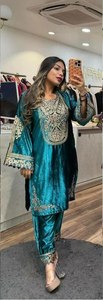 Traje Salwar de tres piezas de estilo islámico terciopelo viscoso pesado con cómodo Modal de buena calidad ropa festiva tamaño perfecto - Product Image 5